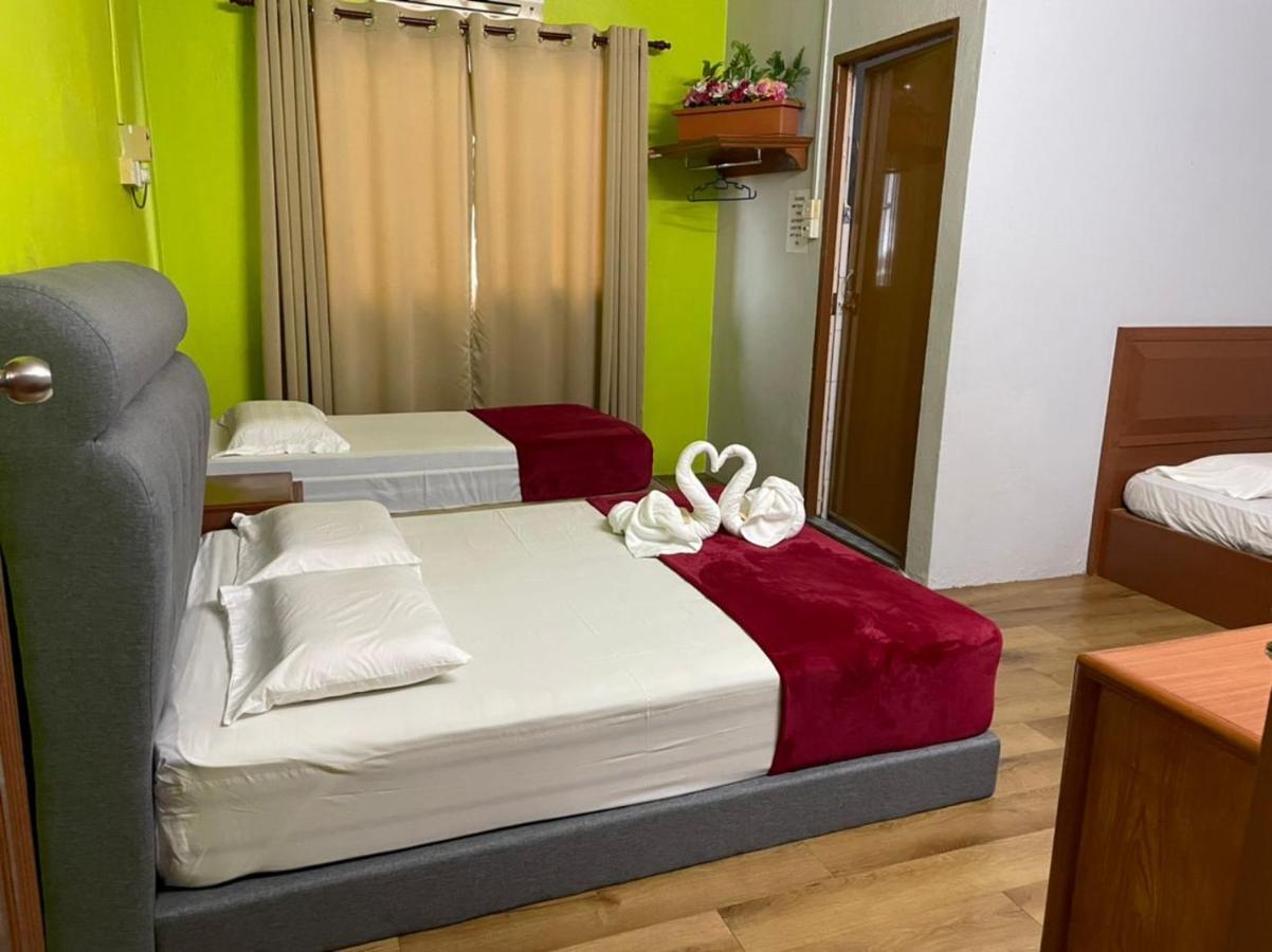 Samudera Hotel Kampung Kuala Besut Eksteriør bilde
