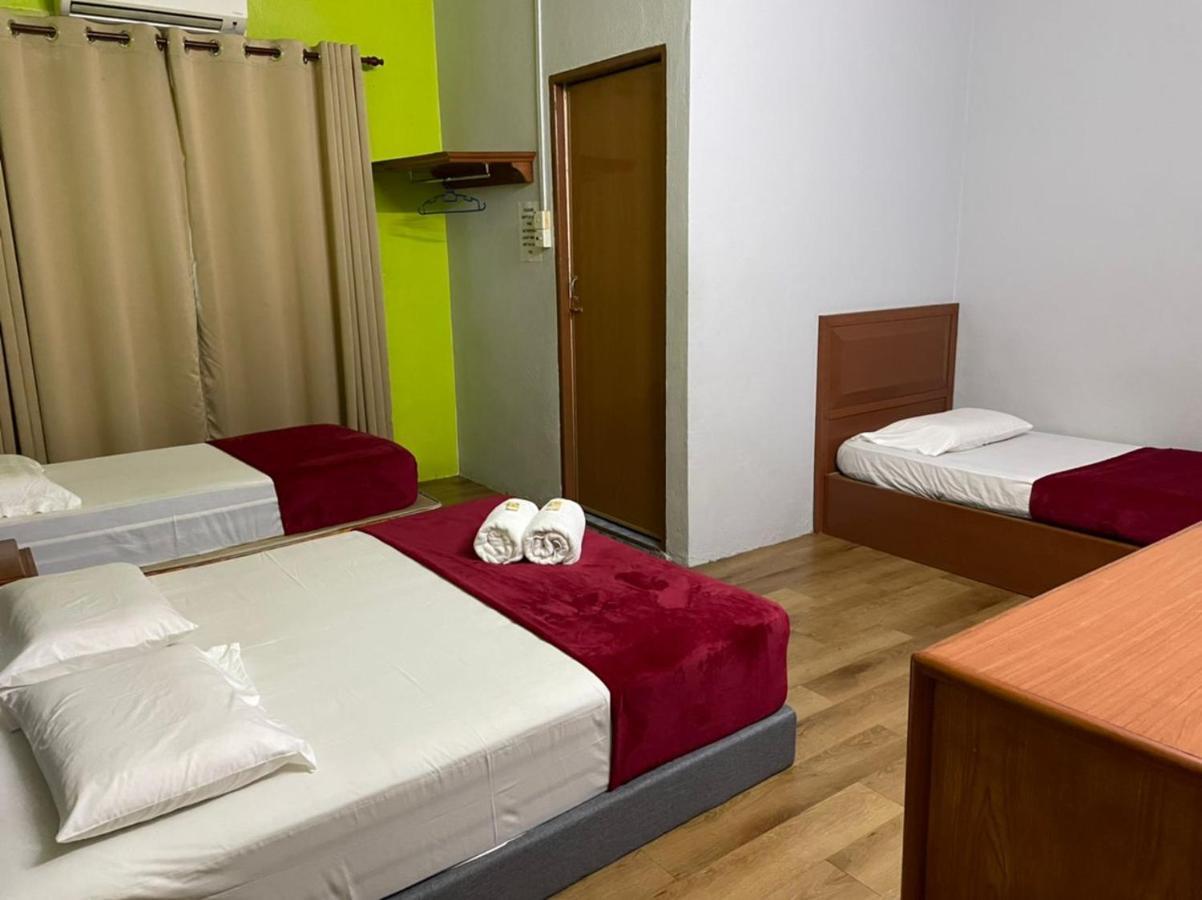 Samudera Hotel Kampung Kuala Besut Eksteriør bilde