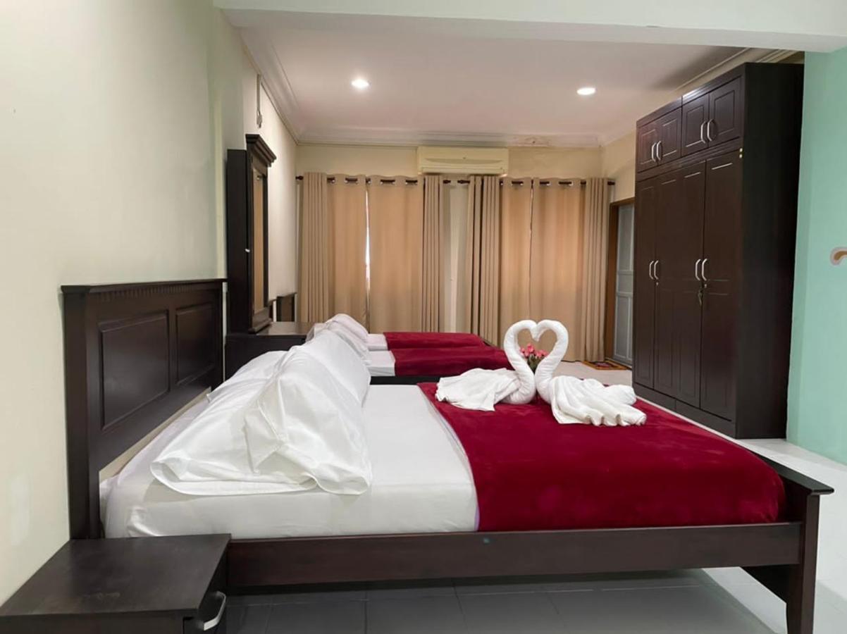 Samudera Hotel Kampung Kuala Besut Eksteriør bilde